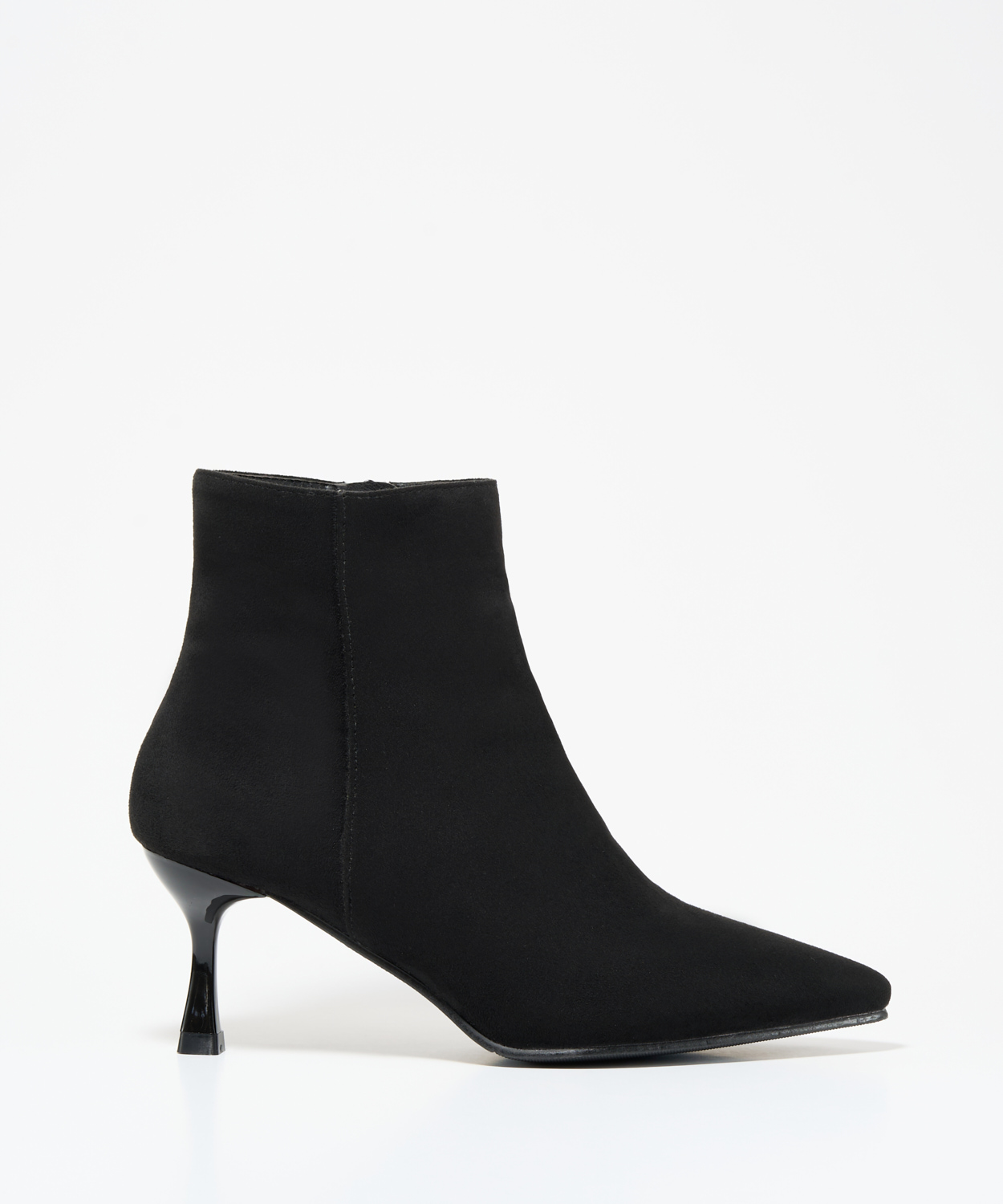 Botines tac&oacute;n fino 